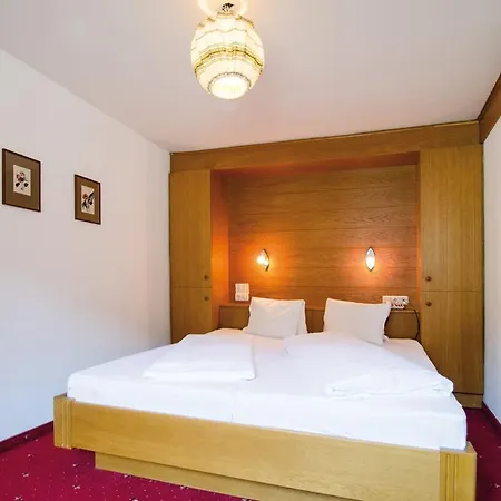 Apartment Manni Low Budget *