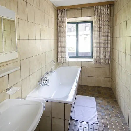 Apartment Manni Low Budget