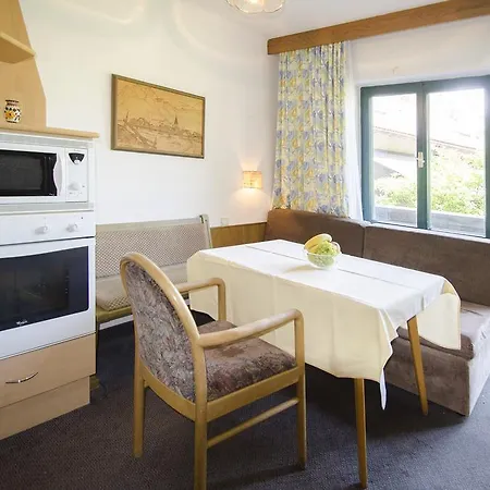 Apartment Manni Low Budget